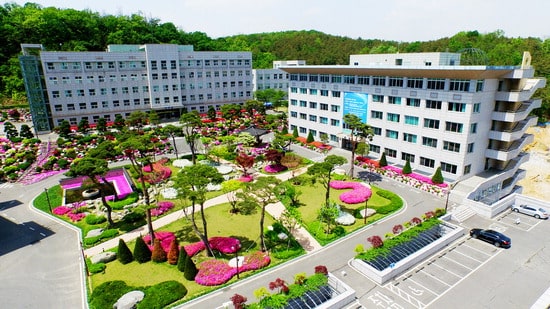 Khuôn viên trường cao đẳng seojeong
