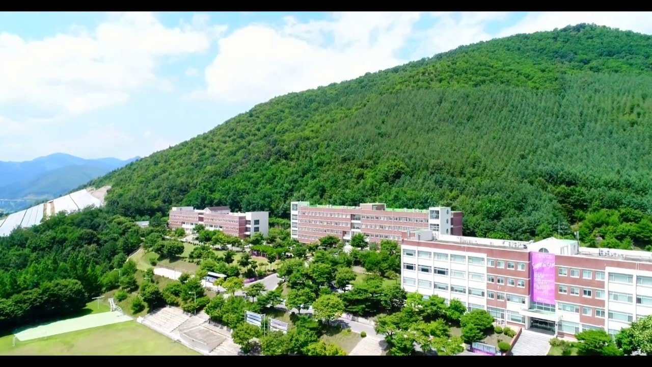 Toàn cảnh trường cao đẳng Munkyung
